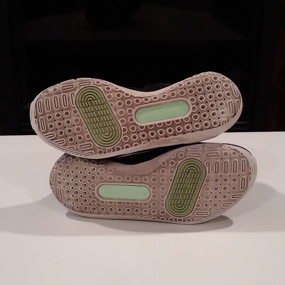 KD 13 "Team Black White" Size 8 Mens - Picture 6 of 7